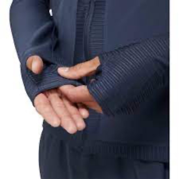 Nike Men's Dri-FIT Phenom Run Division long sleeves Hybrid Running top - Picture 4 of 8